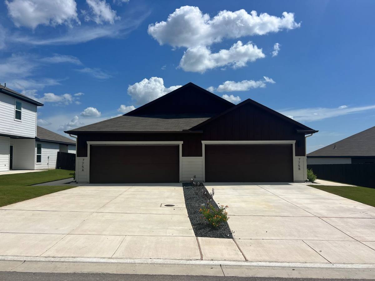 Townhouse for rent at 775 Staglin St, Buda, TX 78610