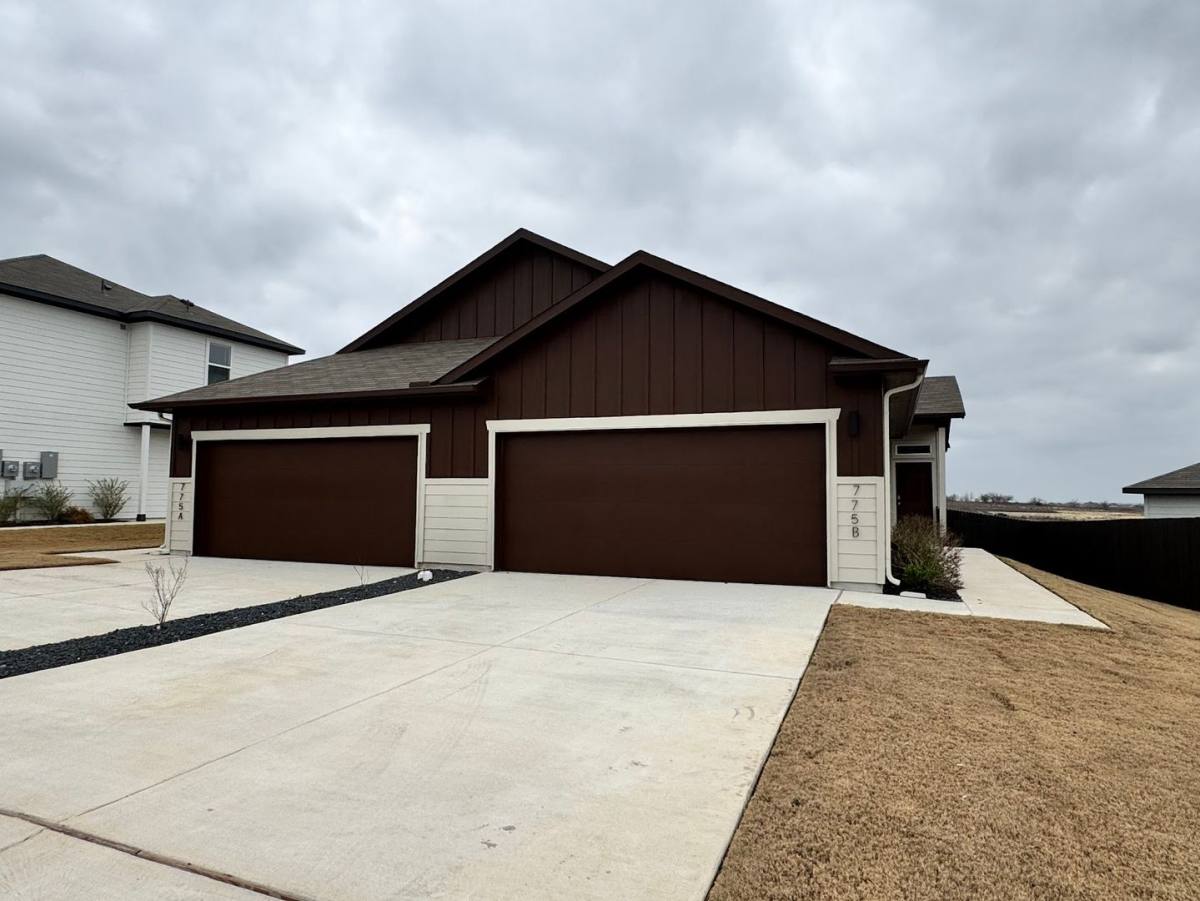Townhouse for rent at 775 Staglin St, Buda, TX 78610