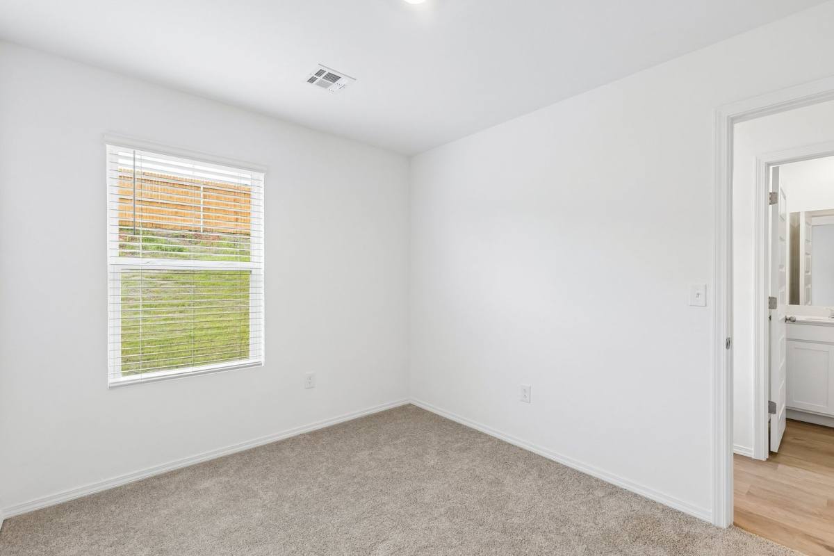 House for rent at 1221 Colt Dr, Guthrie, OK 73044