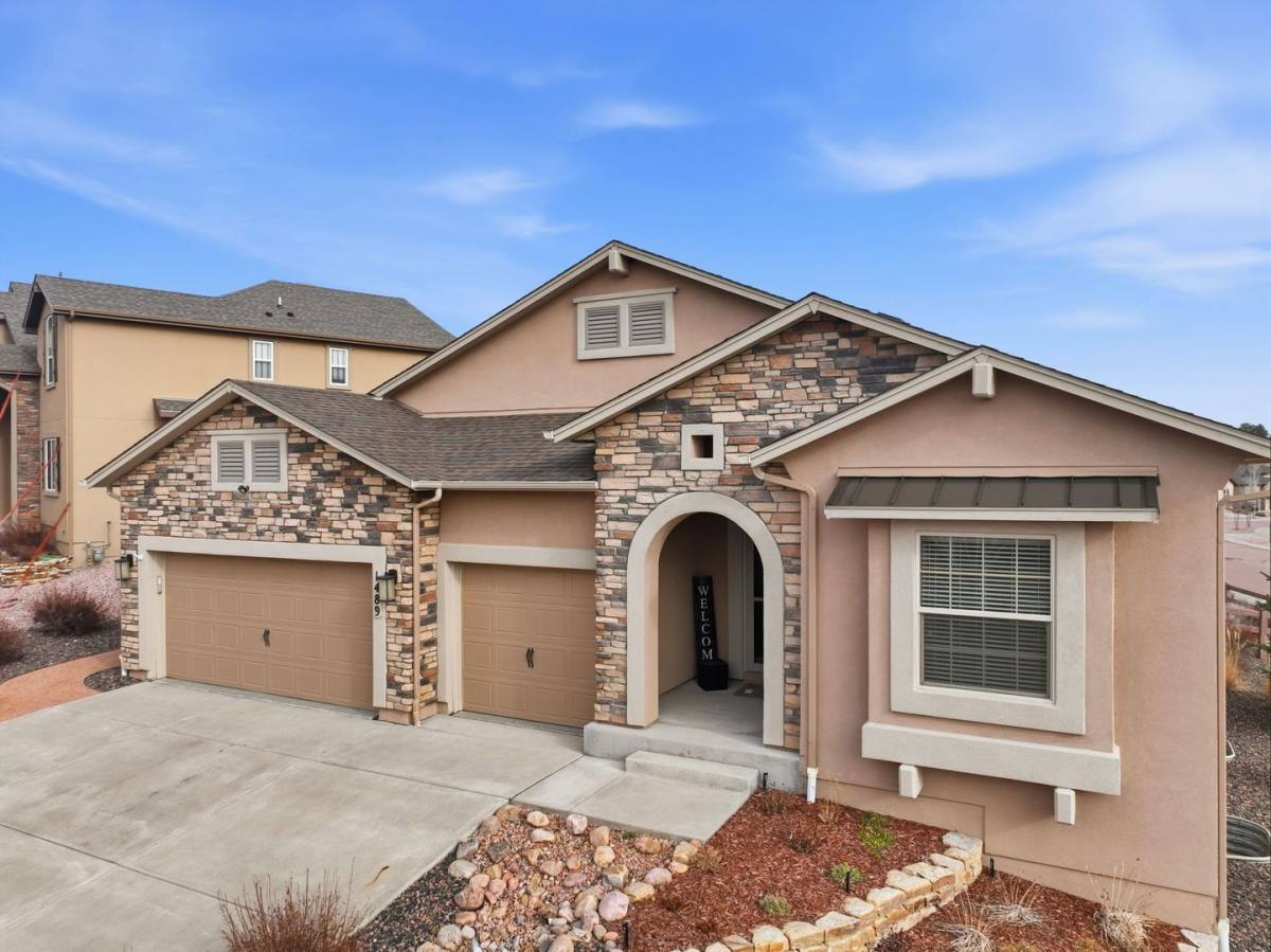 House for rent at 1489 Yellow Tail Dr, Colorado Springs, CO 80921