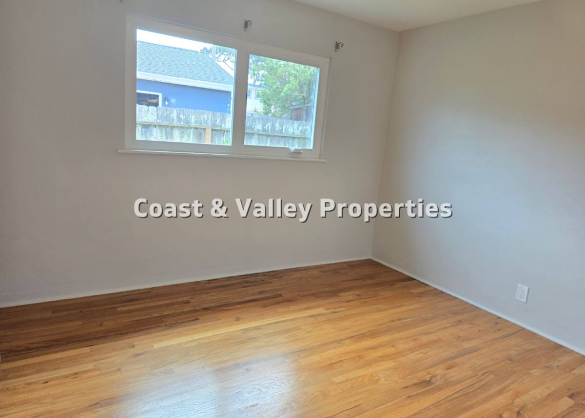 House for rent at 1117 Surf Ave, Pacific Grove, CA 93950