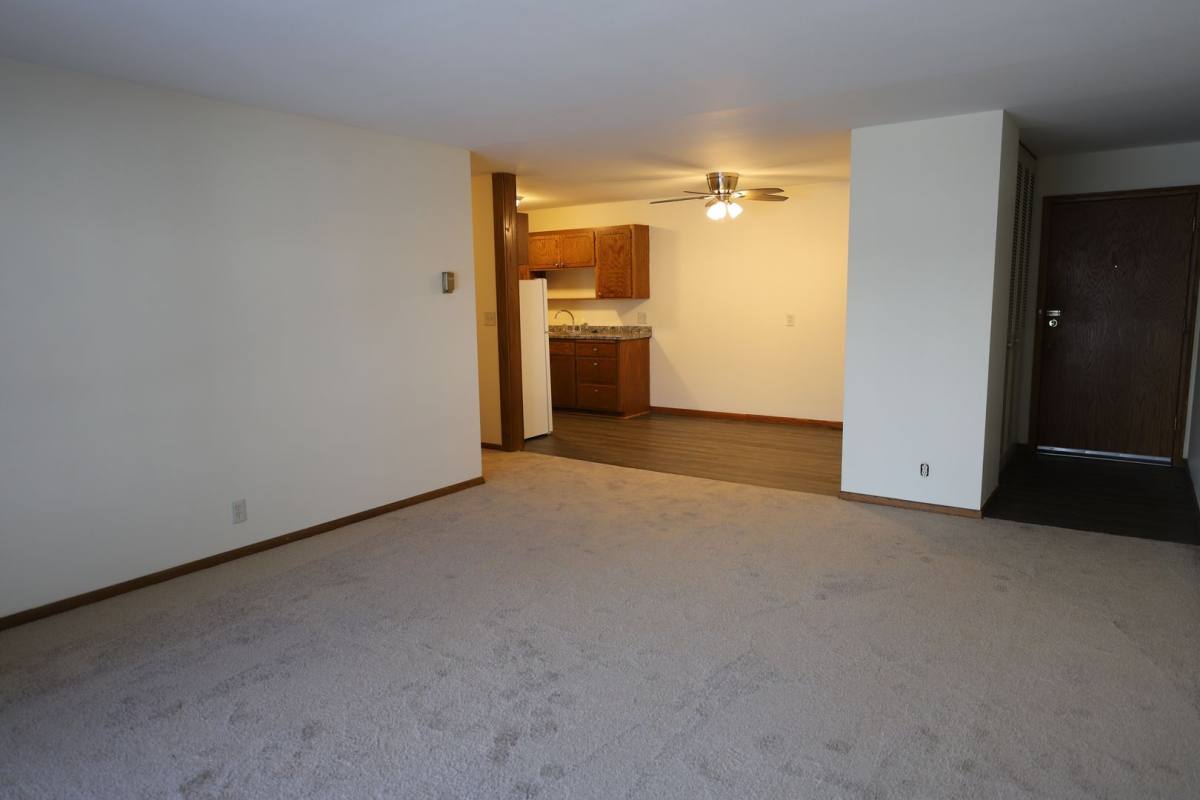 Apartment for rent at 6300 York Ave, Minneapolis, MN 55435