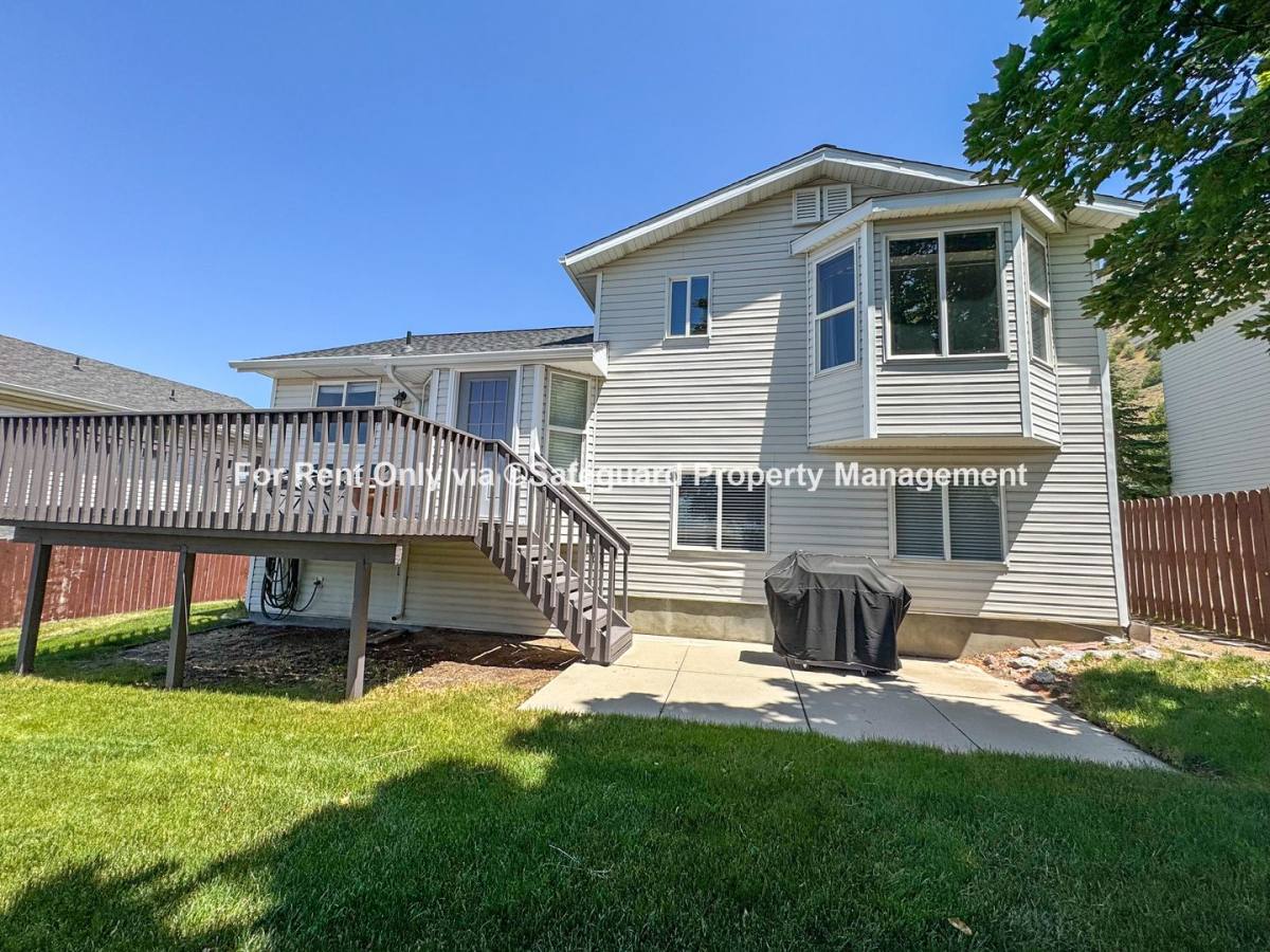 House for rent at 15052 S Manilla Dr, Draper, UT 84020
