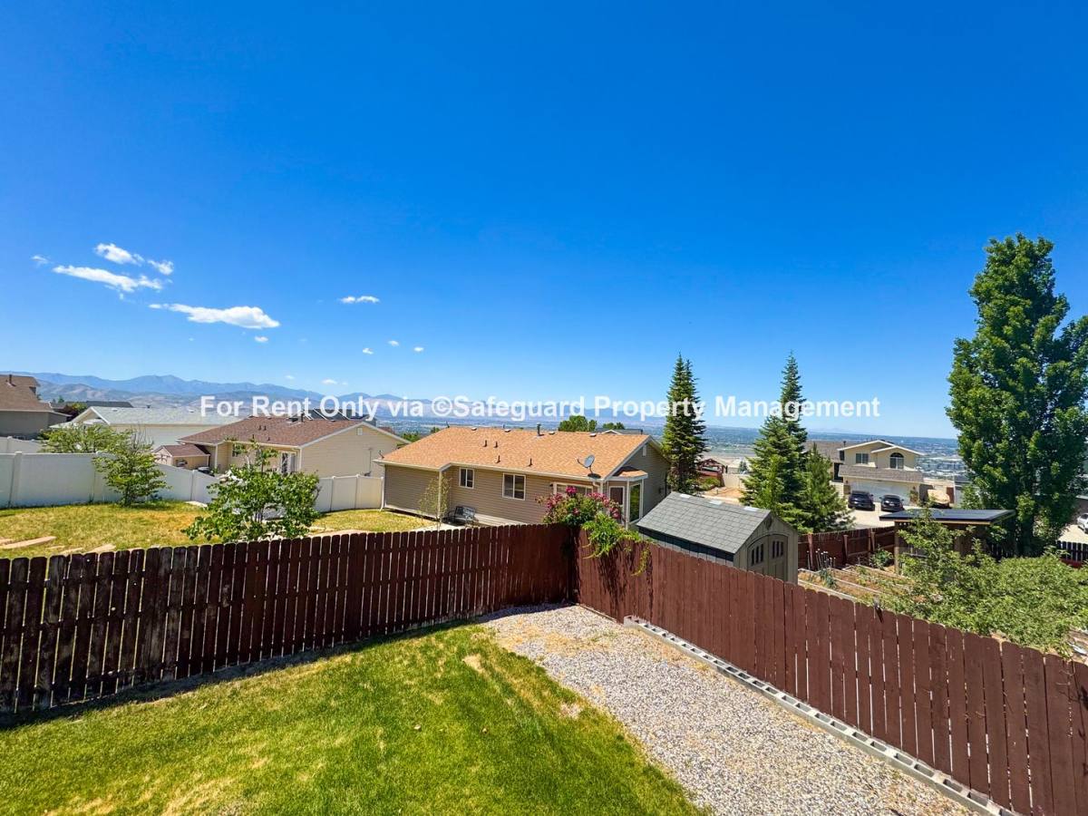 House for rent at 15052 S Manilla Dr, Draper, UT 84020
