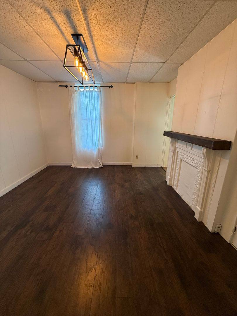 House for rent at 131 W Pike St, Canonsburg, PA 15317