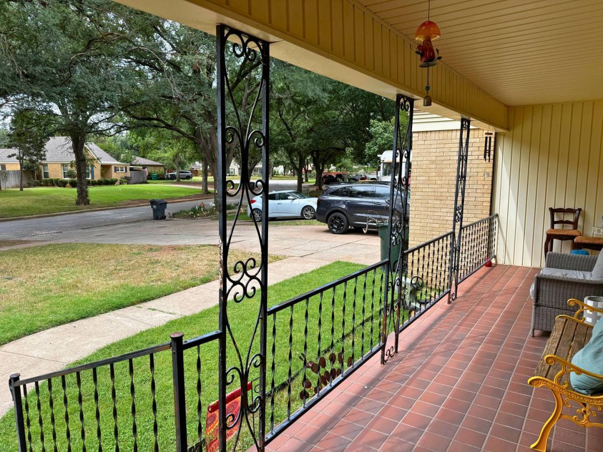 House for rent at 2412 Dartmouth St, Wichita Falls, TX 76308