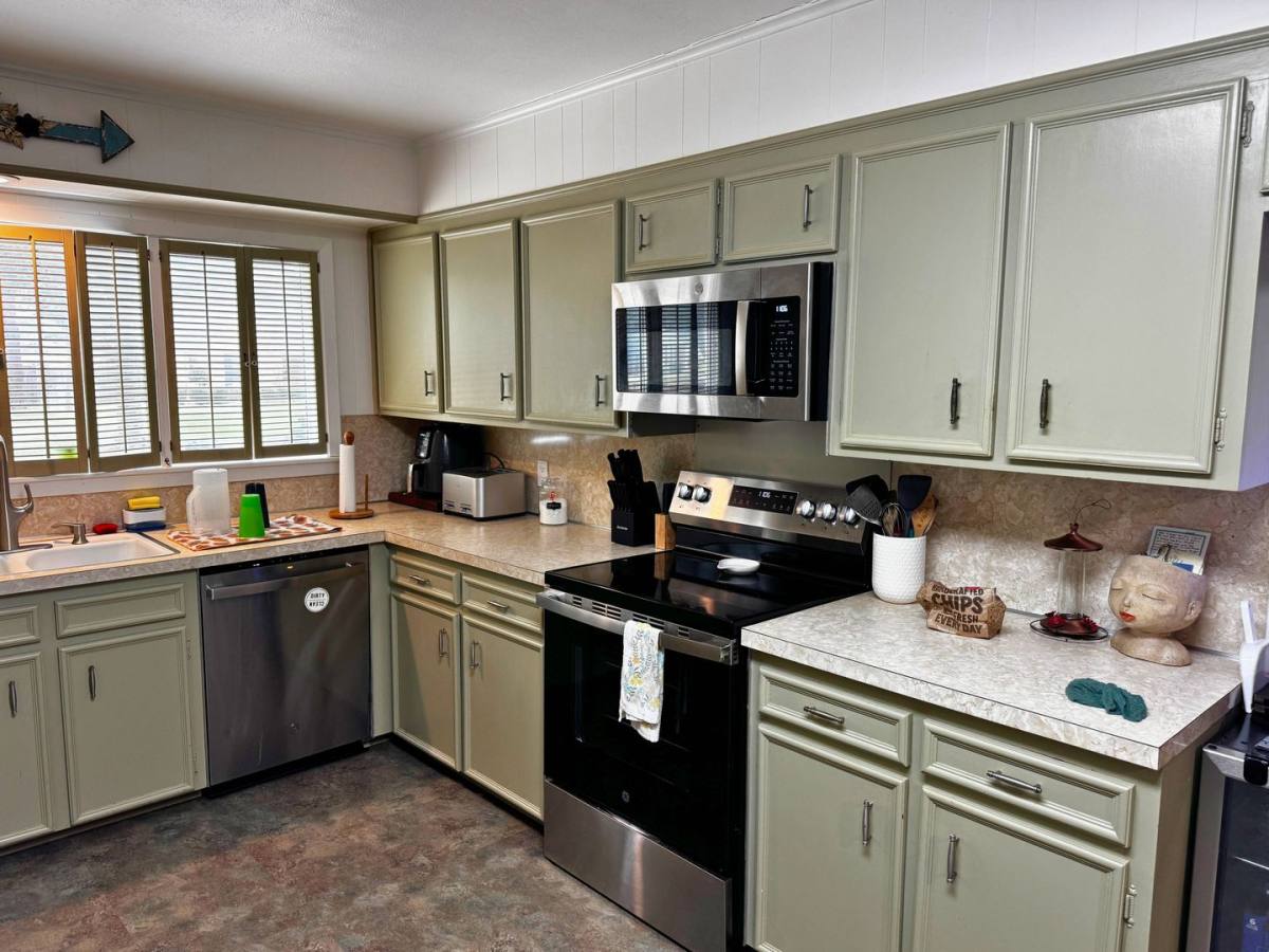House for rent at 2412 Dartmouth St, Wichita Falls, TX 76308