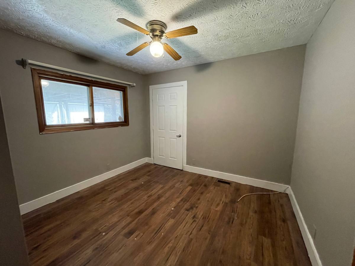 House for rent at 5716 S 136th St, Omaha, NE 68137
