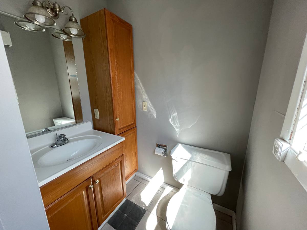 House for rent at 5716 S 136th St, Omaha, NE 68137