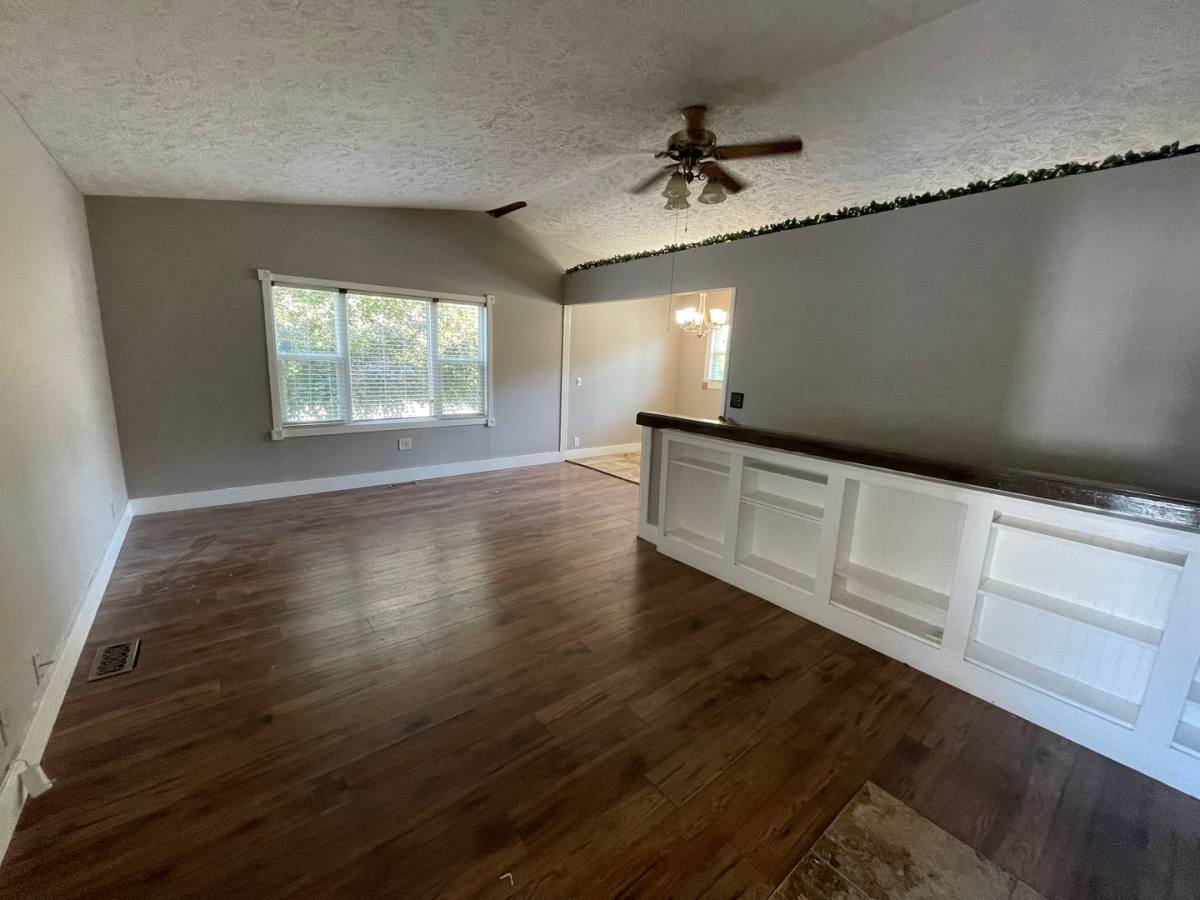 House for rent at 5716 S 136th St, Omaha, NE 68137