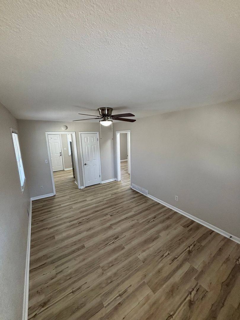 Apartment for rent at 3143 Puckett Rd, Kansas City, KS 66103