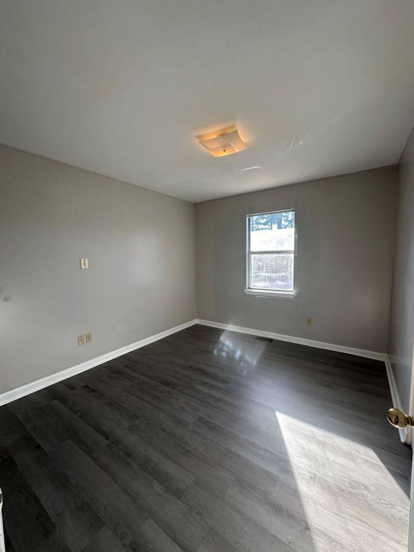 Apartment for rent at 1203 S 7th St, Paragould, AR 72450