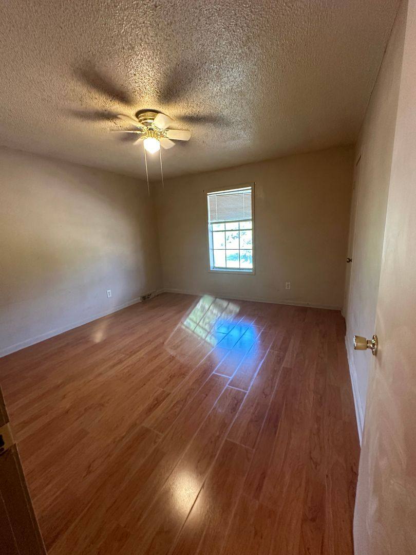 Apartment for rent at 1403 Kimberly Dr, Paragould, AR 72450