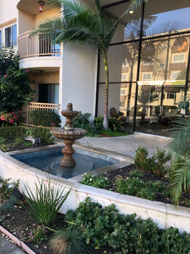 Apartment for rent at 8735 Delgany Ave, Playa Del Rey, CA 90293