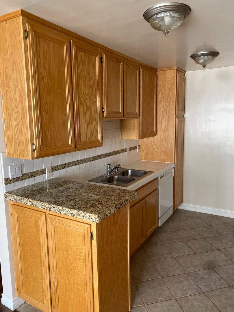 Apartment for rent at 8735 Delgany Ave, Playa Del Rey, CA 90293