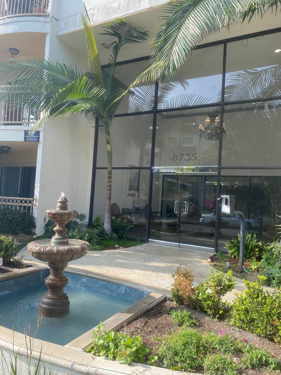 Apartment for rent at 8735 Delgany Ave, Playa Del Rey, CA 90293