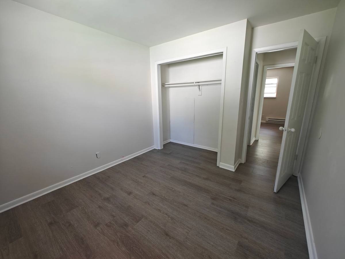 House for rent at 647 W Franklin St, Shelbyville, IN 46176