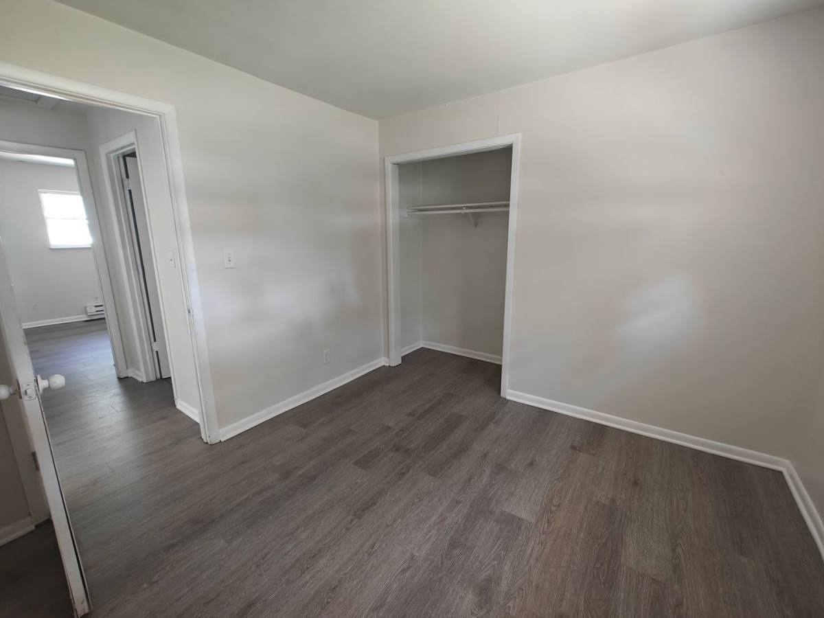 House for rent at 647 W Franklin St, Shelbyville, IN 46176