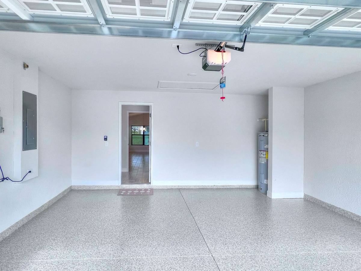 House for rent at 5080 Tennessee Lake Dr, Auburndale, FL 33823