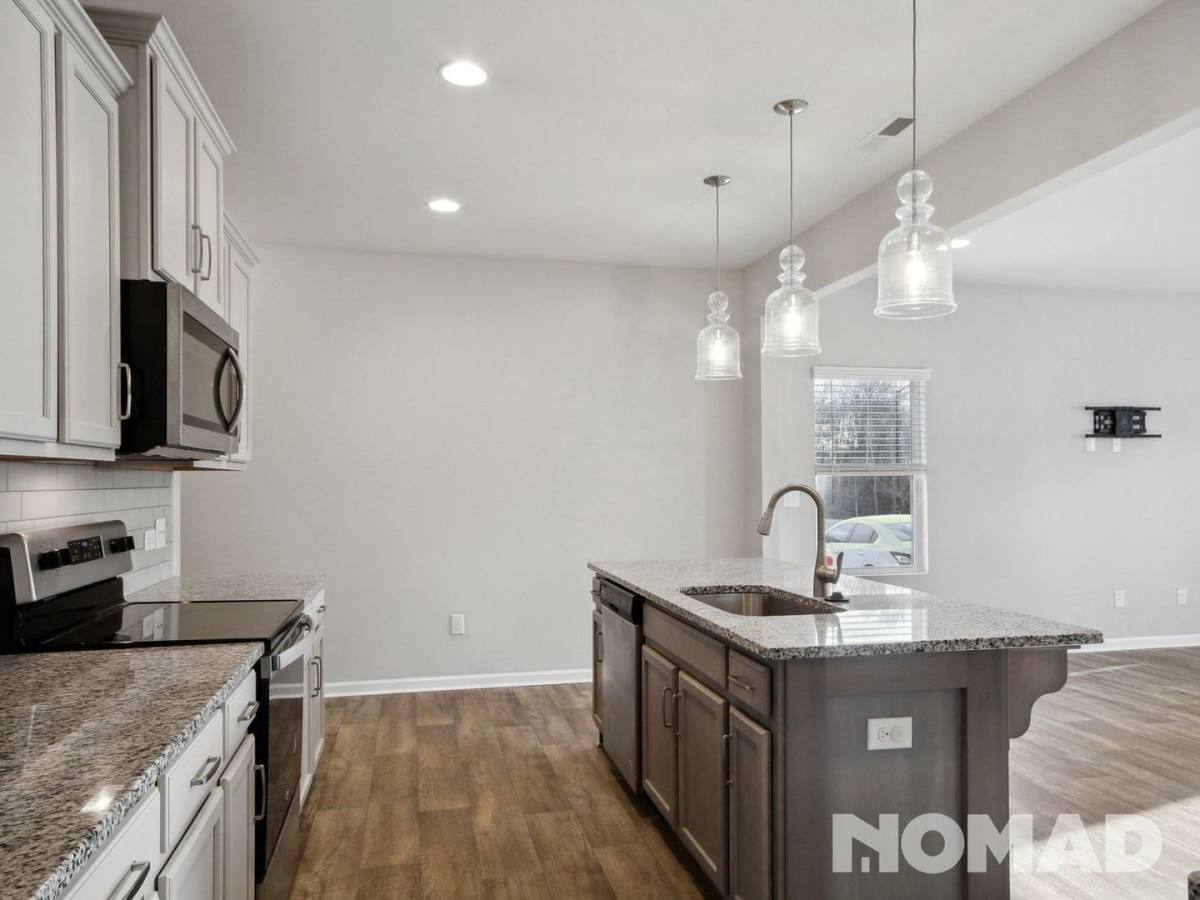 Townhouse for rent at 8620 River Ridge Dr, Charlotte, NC 28213