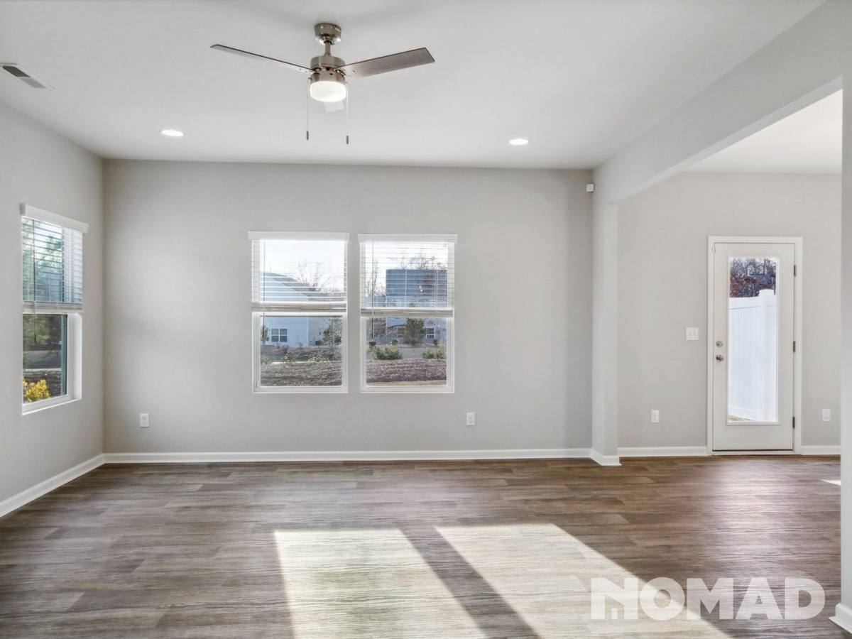 Townhouse for rent at 8620 River Ridge Dr, Charlotte, NC 28213