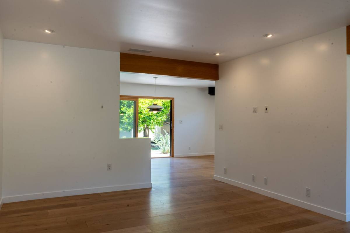 House for rent at 2211 Ashland Ave, Santa Monica, CA 90405