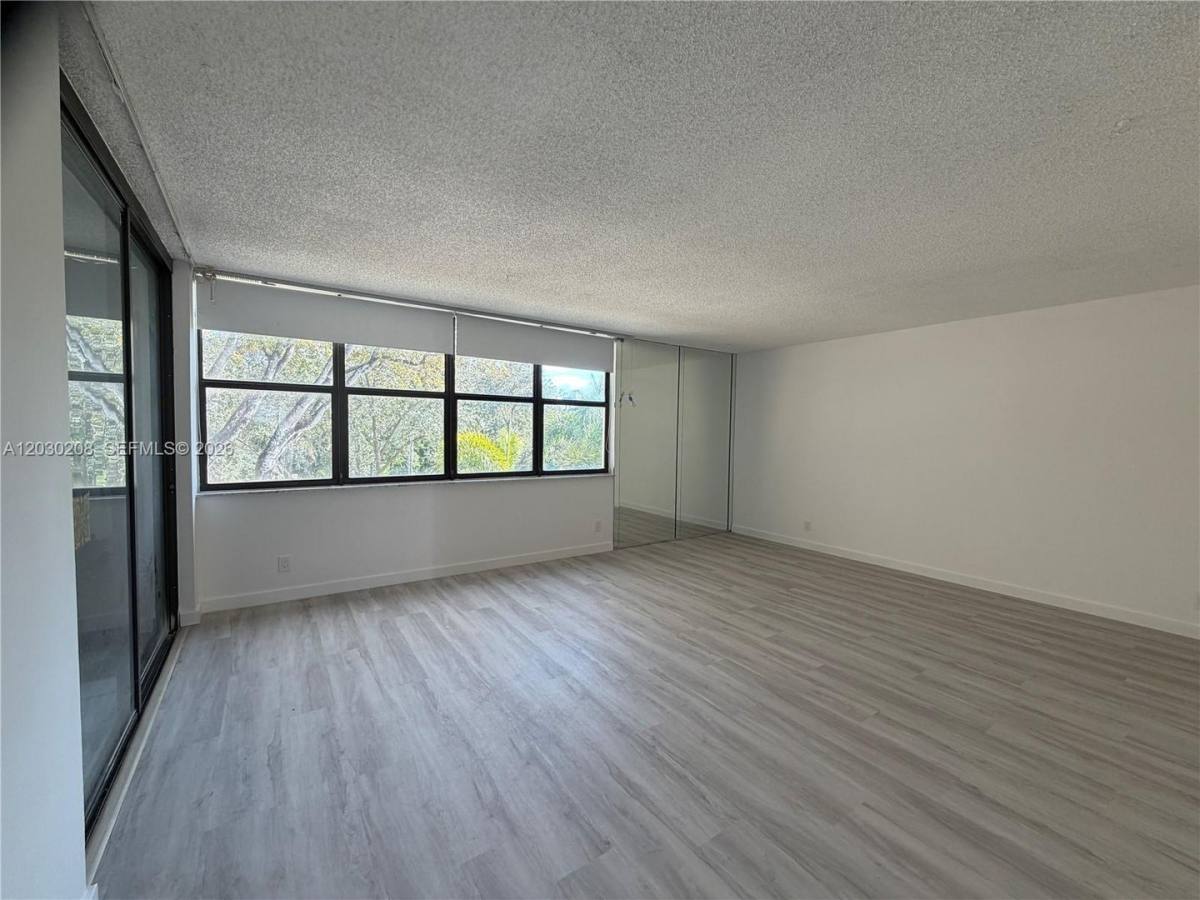 House for rent at 20200 W Country Club Dr, Miami, FL 33180