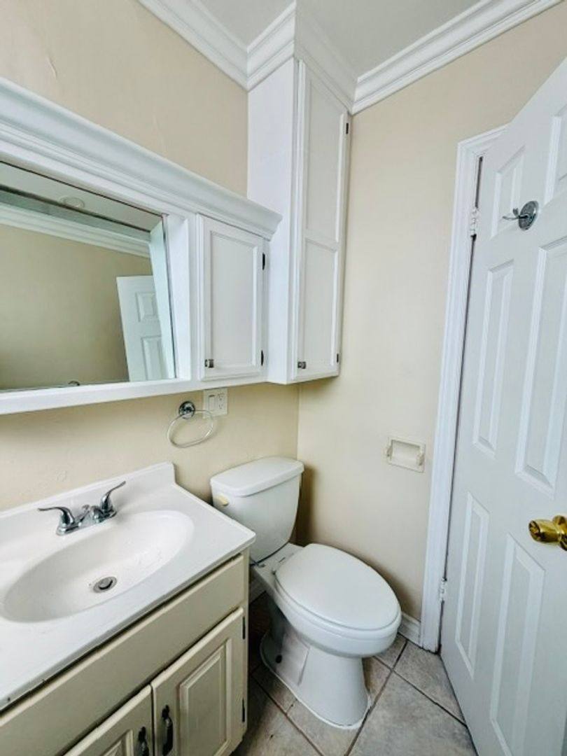 Apartment for rent at 626 N Breed St, Los Angeles, CA 90033
