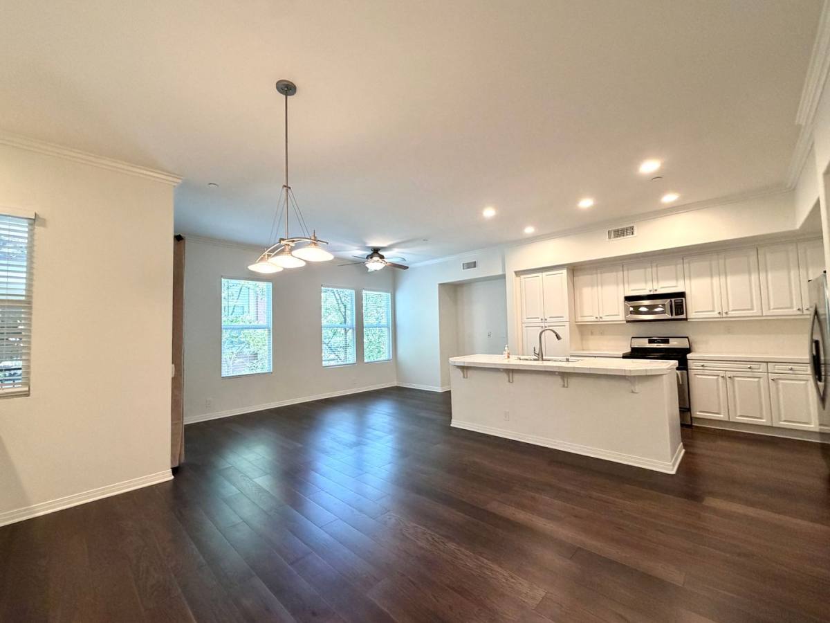 Condo for rent at 628 W 1st St, Claremont, CA 91711