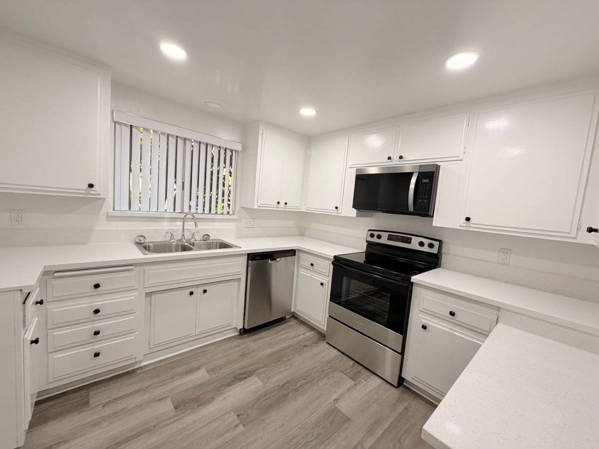 Apartment for rent at 421 E Live Oak St, San Gabriel, CA 91776