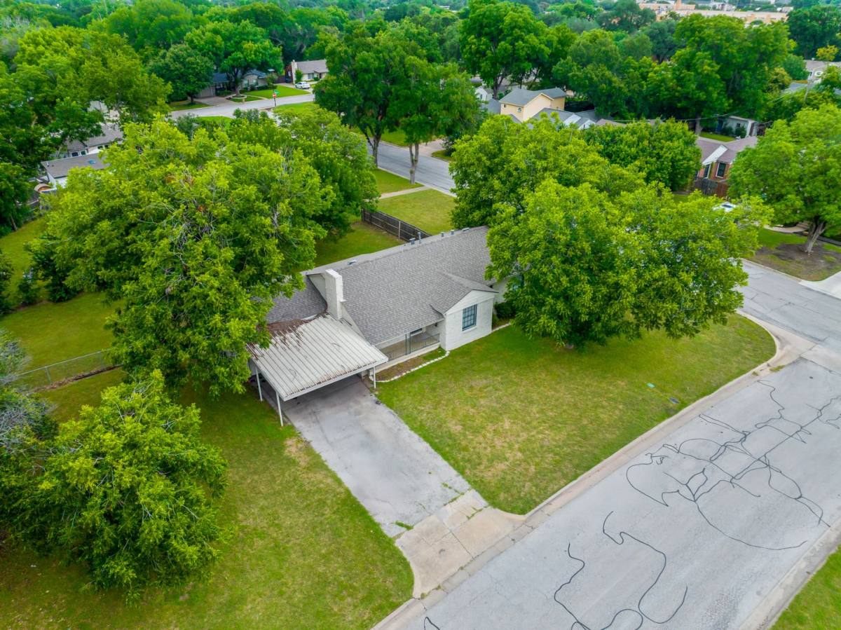House for rent at 3500 Corto Ave, Fort Worth, TX 76109
