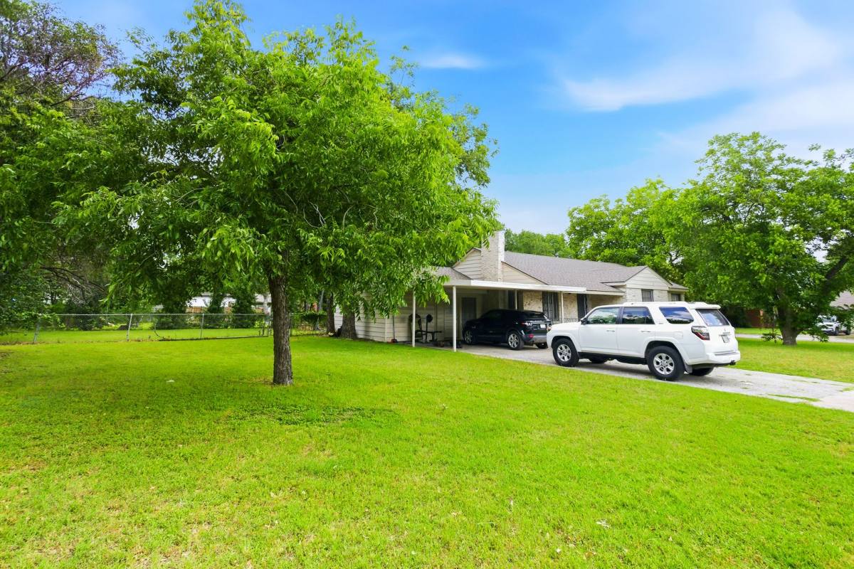 House for rent at 3500 Corto Ave, Fort Worth, TX 76109