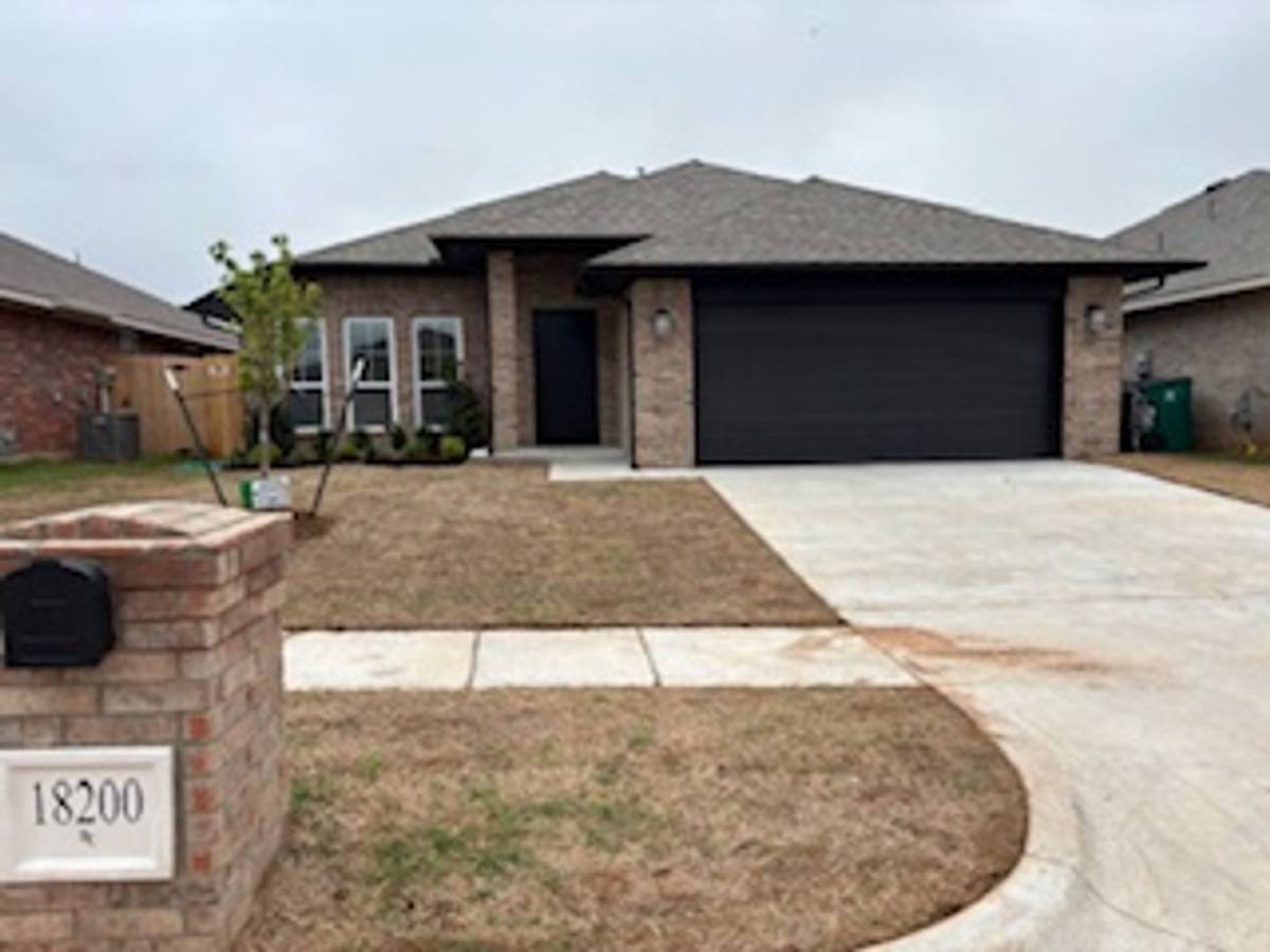 House for rent at 18200 Austin Court, Edmond, OK 73012