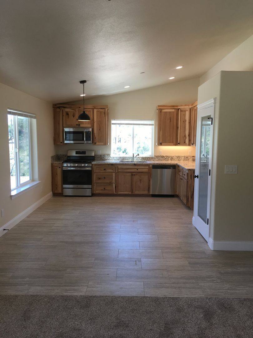 House for rent at 15707 Swasey Mine Lane, Redding, CA 96001