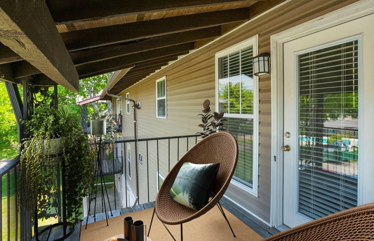 Apartment for rent at 1598 Crestview Dr, Madison, TN 37115