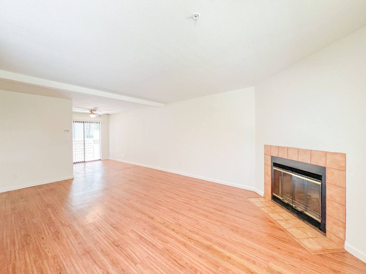 Apartment for rent at 3902- 3920 Howard Ave, Los Alamitos, CA 90720