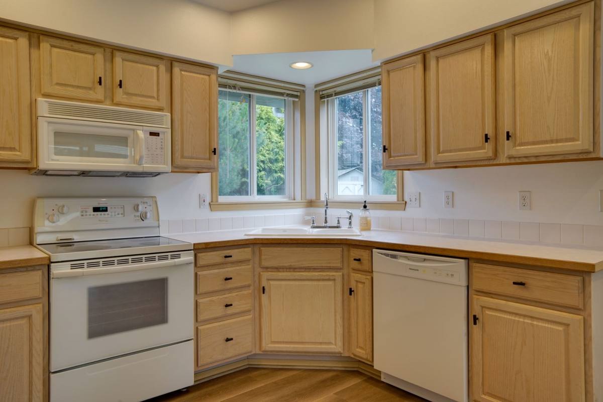 House for rent at 1910 N Court SE, Auburn, WA 98002