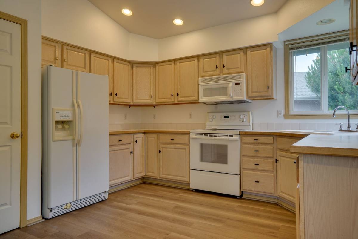 House for rent at 1910 N Court SE, Auburn, WA 98002