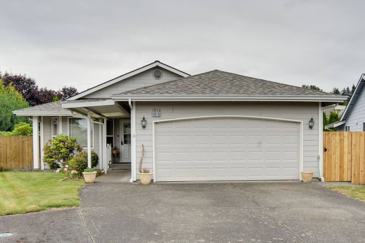 House for rent at 1910 N Court SE, Auburn, WA 98002