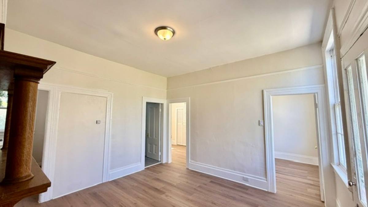 Apartment for rent at 375-387 5th Ave, San Francisco, CA 94118
