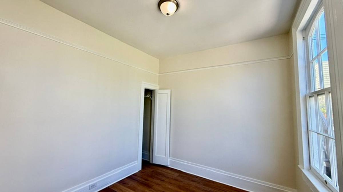 Apartment for rent at 375-387 5th Ave, San Francisco, CA 94118