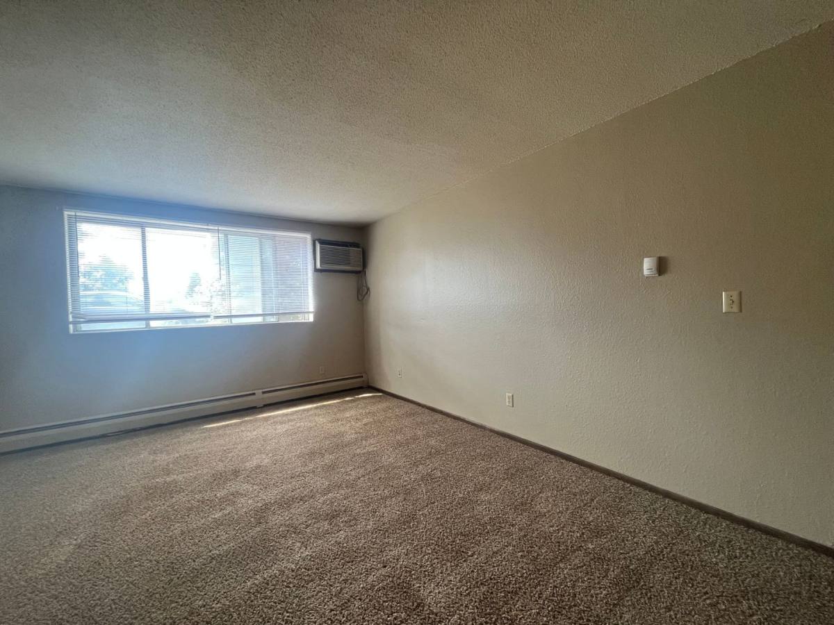 41 Arlington Ave W, St. Paul, MN 55117 - Apartment for Rent - Image 5