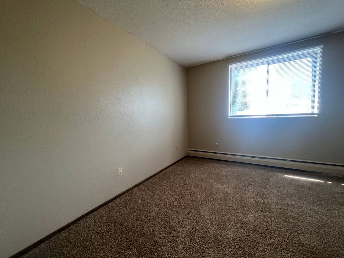 41 Arlington Ave W, St. Paul, MN 55117 - Apartment for Rent - Image 9