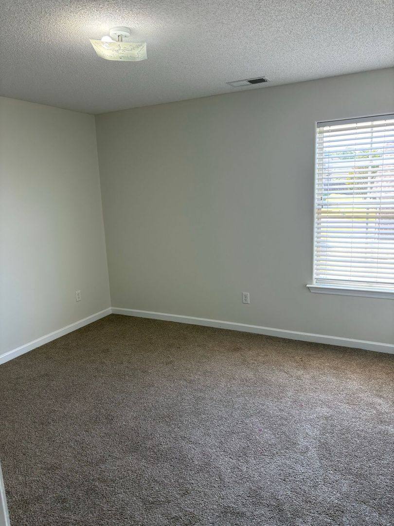 House for rent at 1057 Kentshire Cove, Cordova, TN 38018