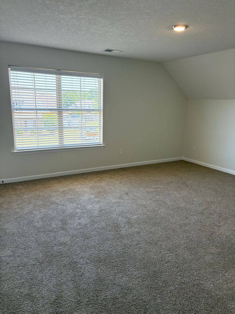 House for rent at 1057 Kentshire Cove, Cordova, TN 38018