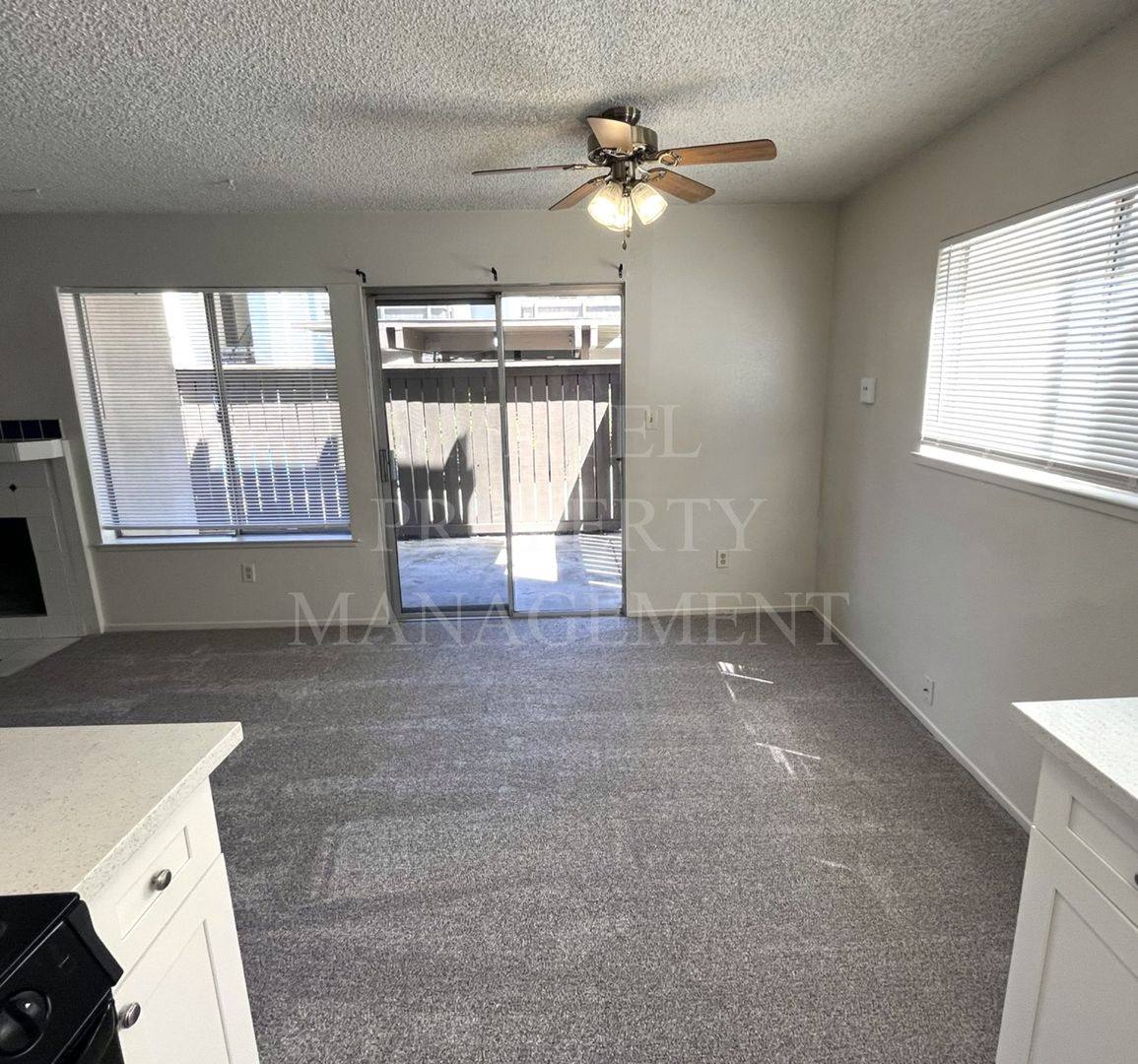 Apartment for rent at 3701 Colonial Dr, Modesto, CA 95356