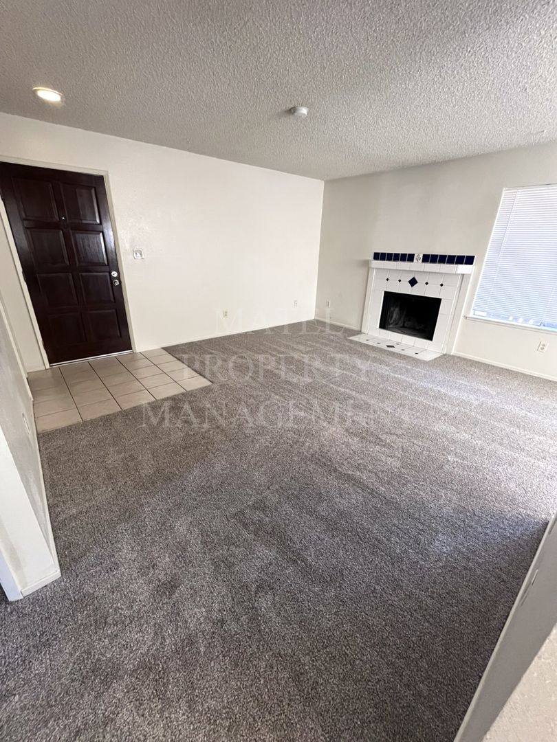 Apartment for rent at 3701 Colonial Dr, Modesto, CA 95356