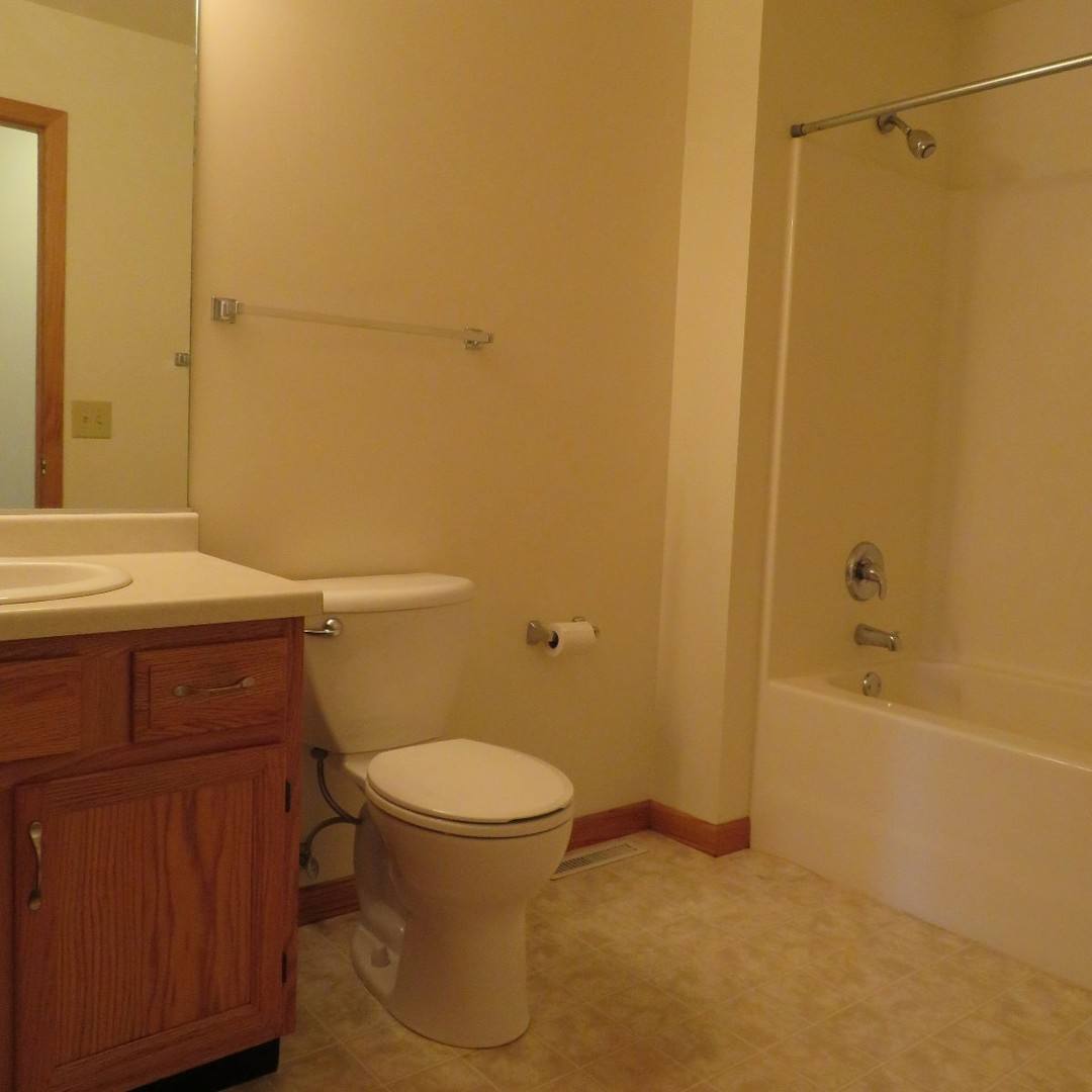 Apartment for rent at 2532 Arthur St, Eau Claire, WI 54701