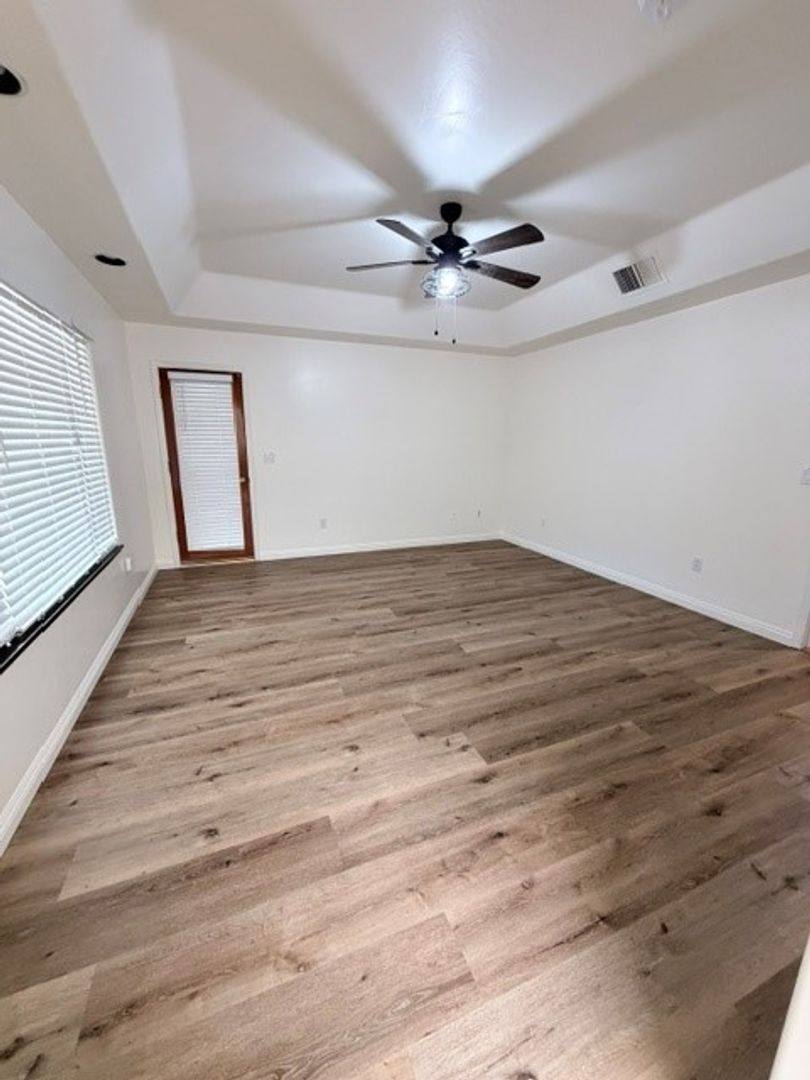 House for rent at 5106 Glacier Canyon Court, Bakersfield, CA 93313