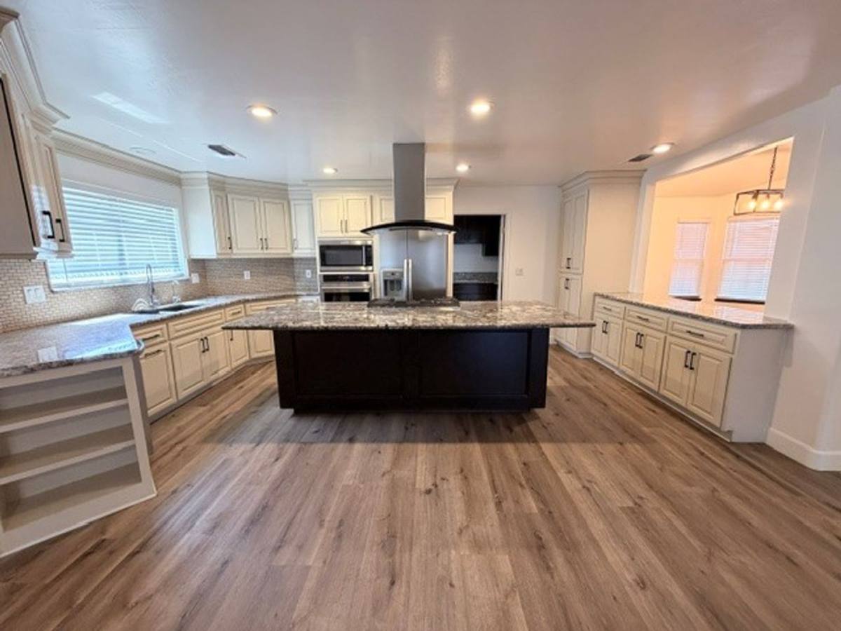 House for rent at 5106 Glacier Canyon Court, Bakersfield, CA 93313